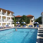 Hotel de apartamente Village & Family 3*