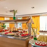 Aparthotel Village & Family Laganas
