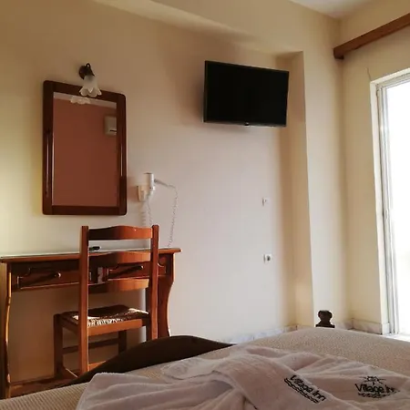 Village & Family Apartmanhotel 3*