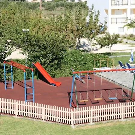 Village & Family Ξενοδοχείο με διαμερίσματα Λαγανάς