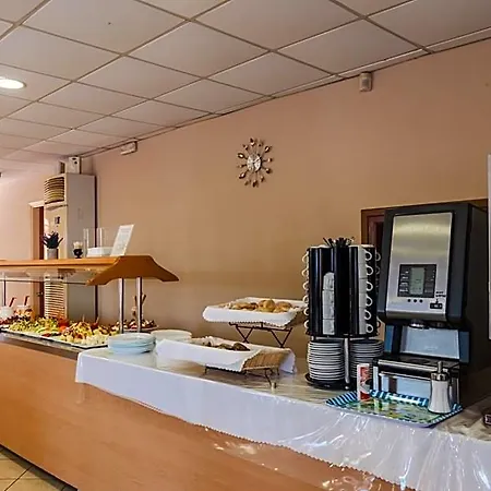 Village & Family Apart Otel Laganas