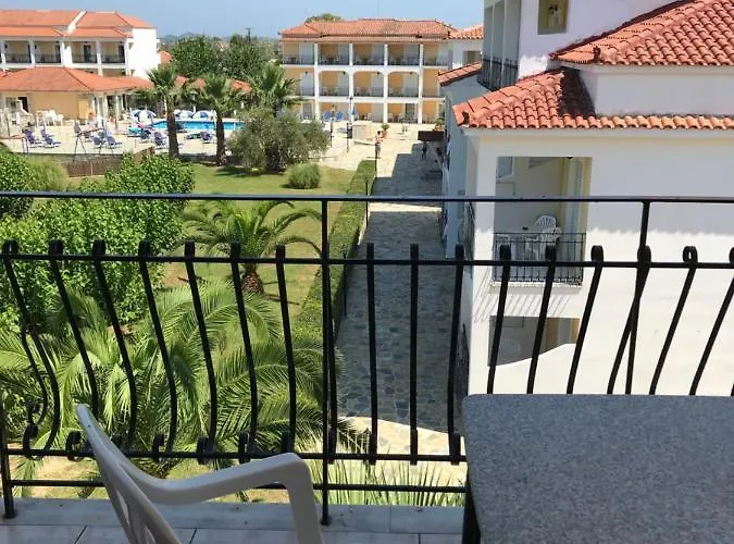Village & Family Lejlighedshotel Laganas