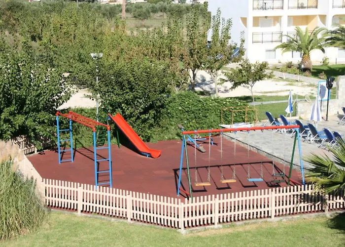 Village & Family Lejlighedshotel Laganas