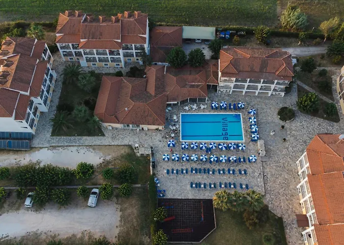 Lejlighedshotel Village & Family Laganas