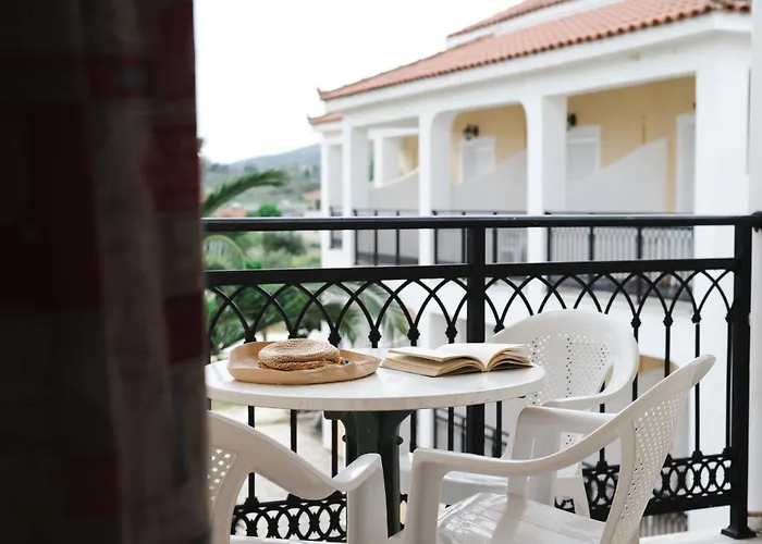 Village & Family Lejlighedshotel Laganas