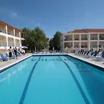 Village & Family Apart Otel Laganas