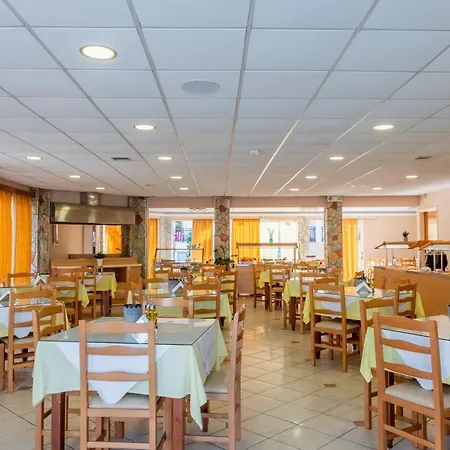 Village & Family Laganas