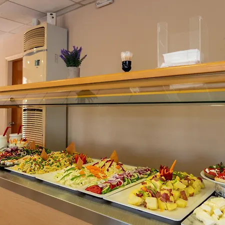 Village & Family 2* Laganas