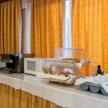 Village & Family Hotel de apartamente Laganas