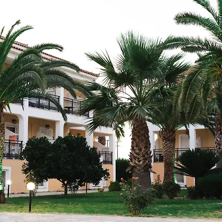 Hotel de apartamente Village & Family 2*