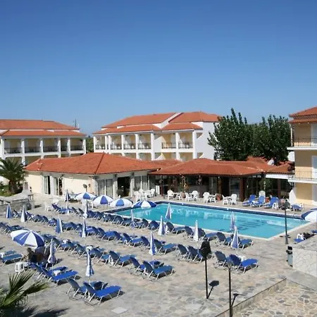 Hotel de apartamente Village & Family 2*